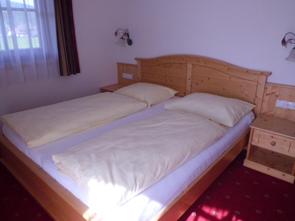 Thurnhof Villa Flachau Room photo